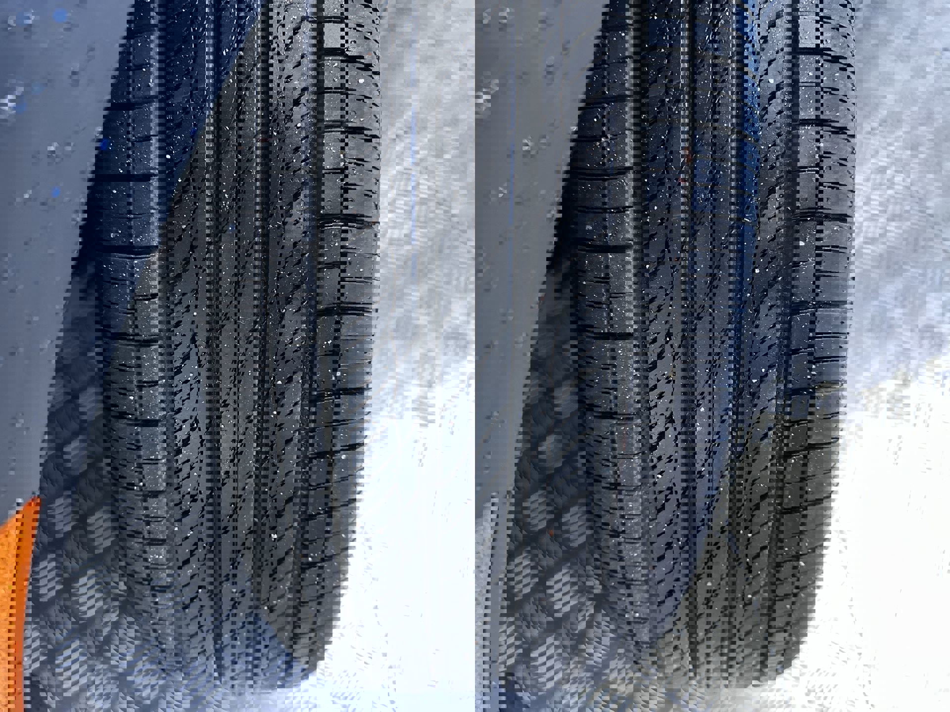 Used 2021 MINI Cooper 2-Door Hardtop FWD image 26