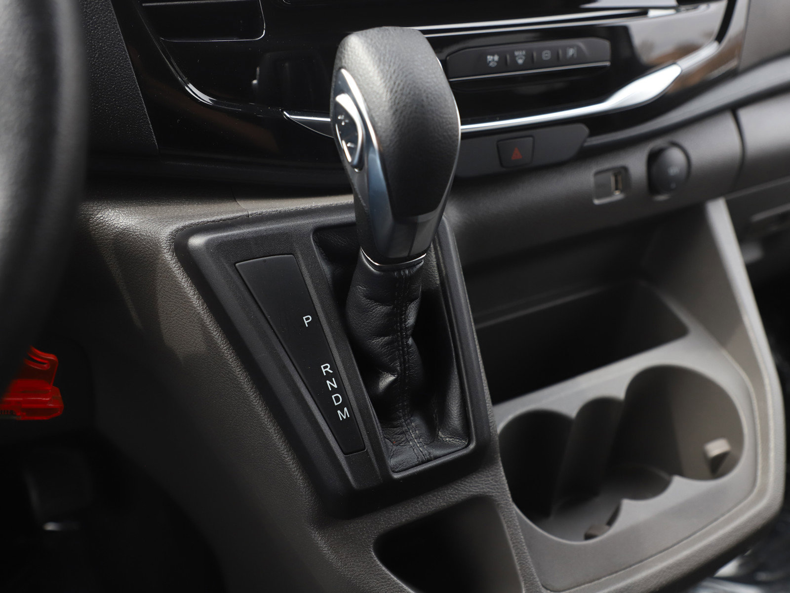 Used 2024 Ford Transit 350 XLT image 24