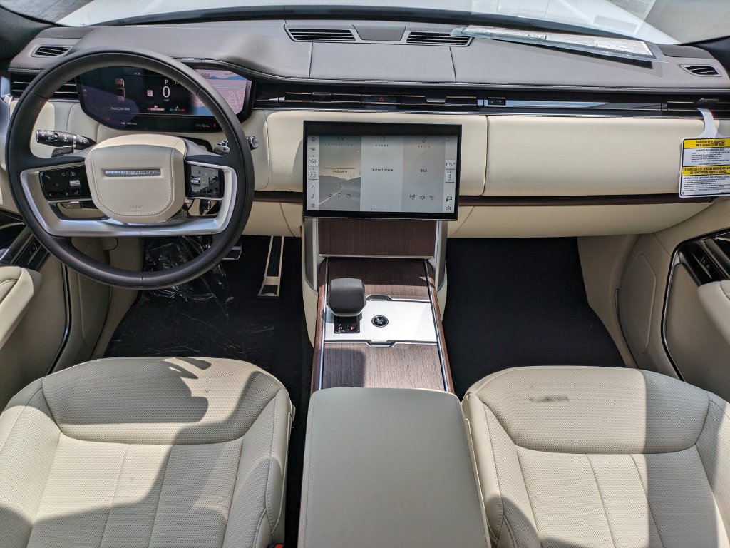 New 2026 Land Rover Range Rover SE AWD/4WD image 13