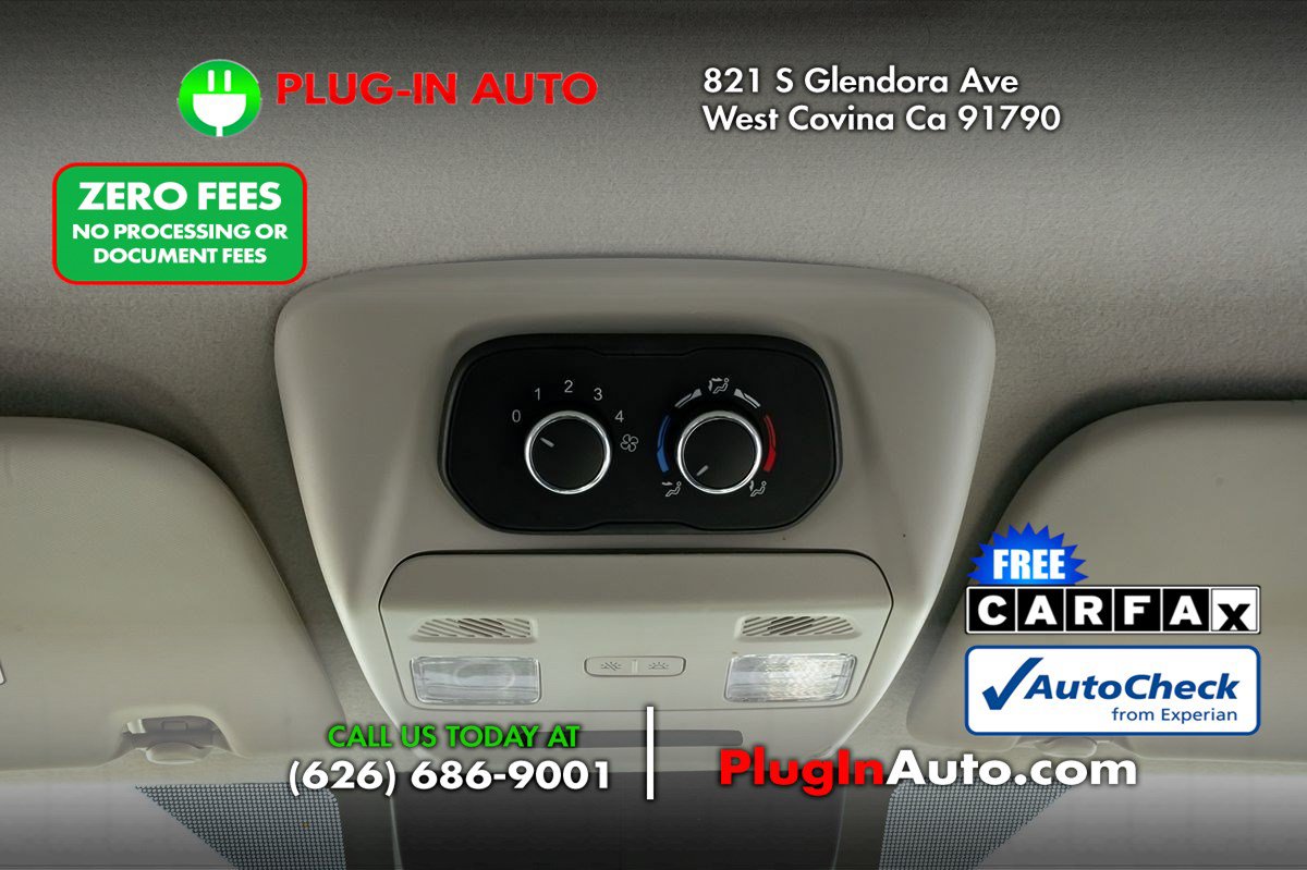 Used 2024 Ford Transit 350 XLT RWD image 19