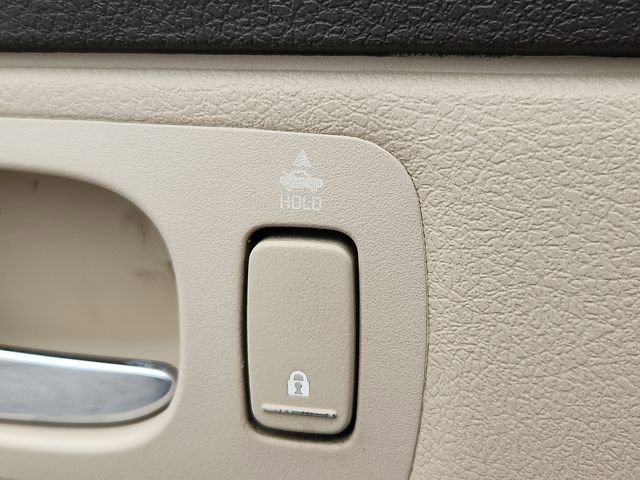 Used 2009 Buick LaCrosse CXL image 22