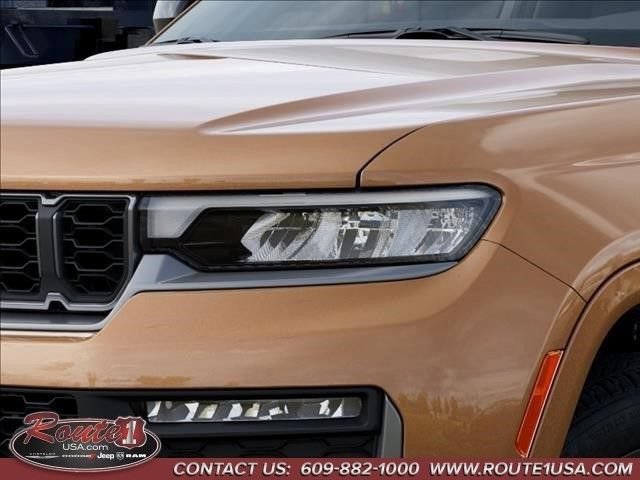 New 2026 Jeep Grand Cherokee L Limited Reserve AWD/4WD image 11