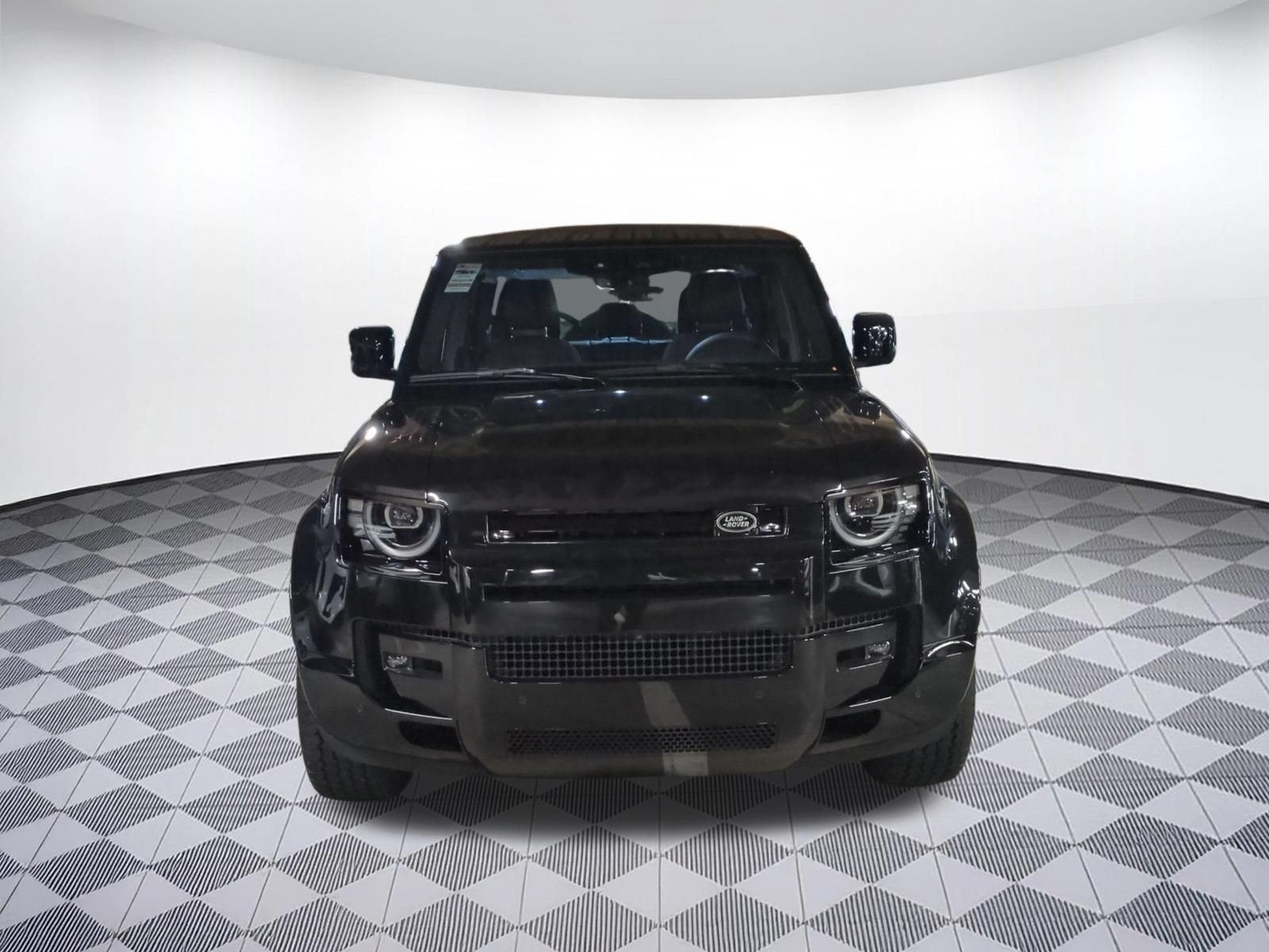 New 2026 Land Rover Defender 110 X-Dynamic SE AWD/4WD image 8