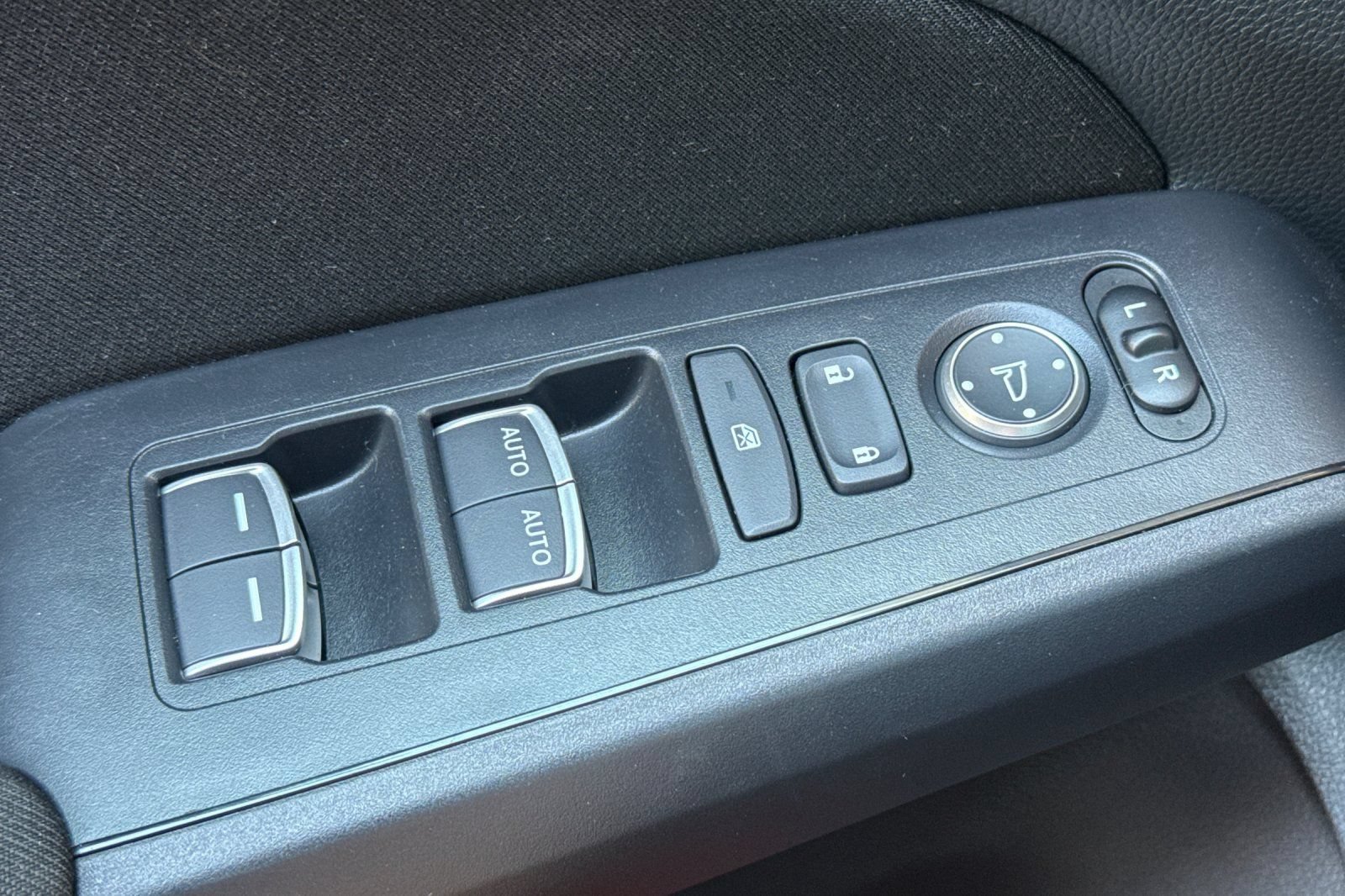 Used 2025 Honda Civic LX image 11