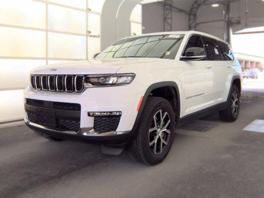 Used 2025 Jeep Grand Cherokee L Limited AWD/4WD image 2