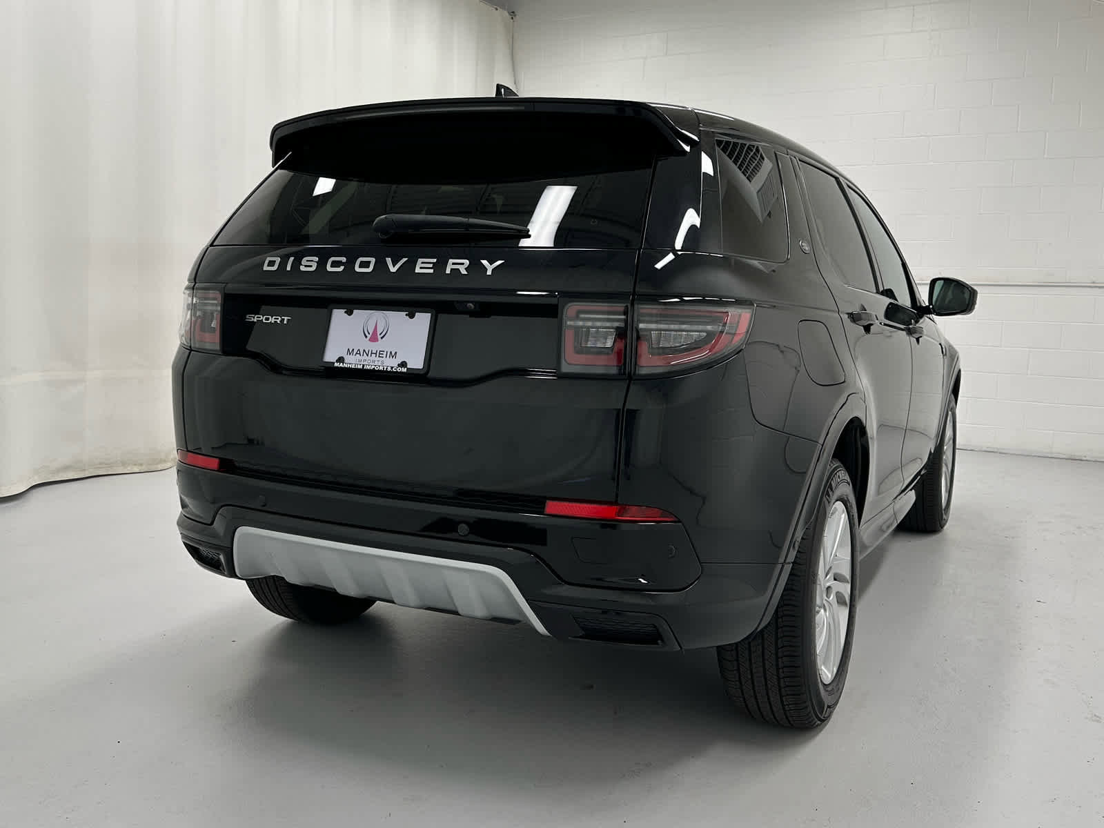 Used 2024 Land Rover Discovery Sport S AWD/4WD image 6