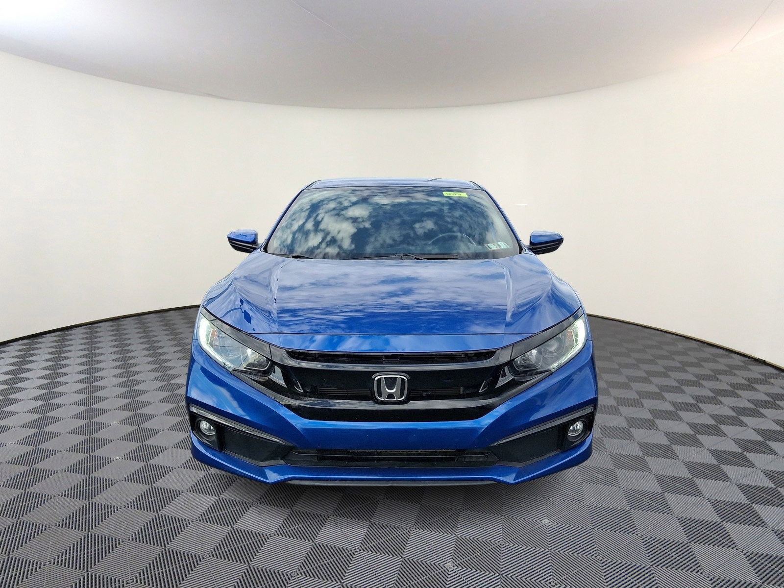 Used 2021 Honda Civic Sport image 2