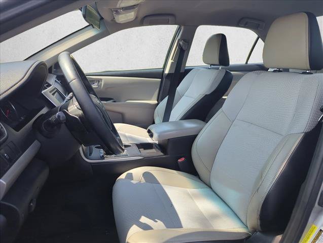 Used 2016 Toyota Camry SE FWD image 21