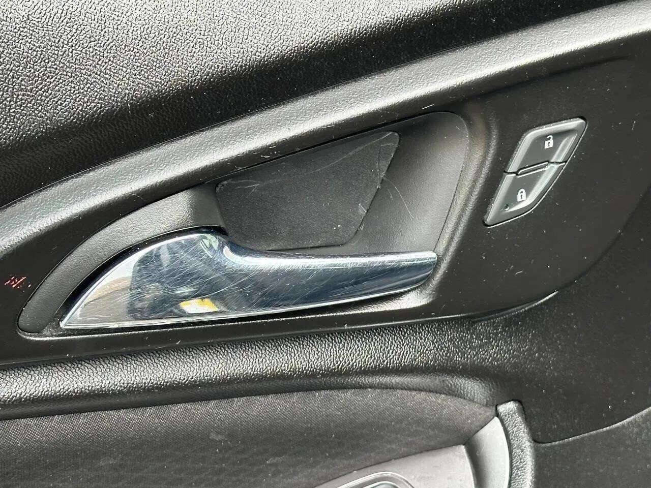 Used 2019 Chevrolet Malibu RS image 45