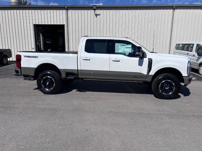 New 2026 Ford F250 King Ranch image 4