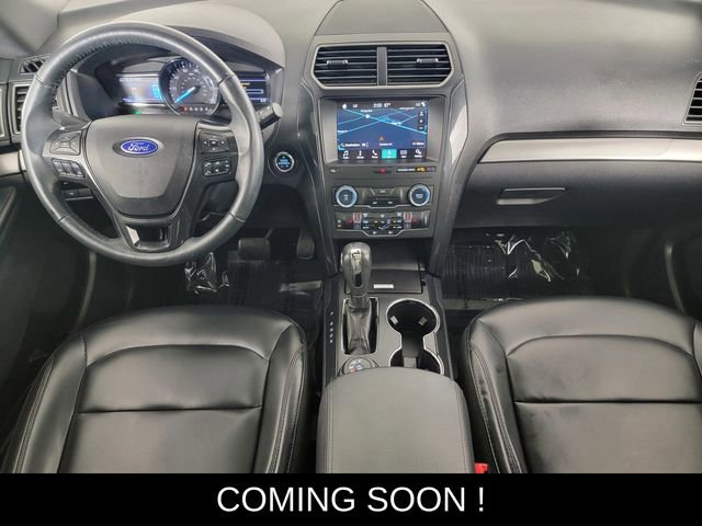 Used 2019 Ford Explorer XLT w/ Equipment Group 202A AWD/4WD image 21