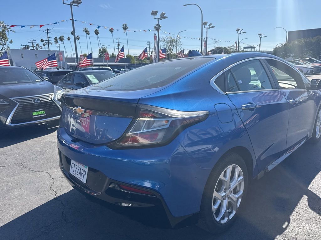 Used 2017 Chevrolet Volt Premier w/ Driver Confidence II Package image 5