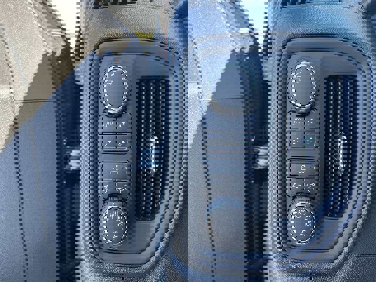 New 2026 Chevrolet Silverado 1500 Custom Trail Boss w/ Dark Appearance Package image 35