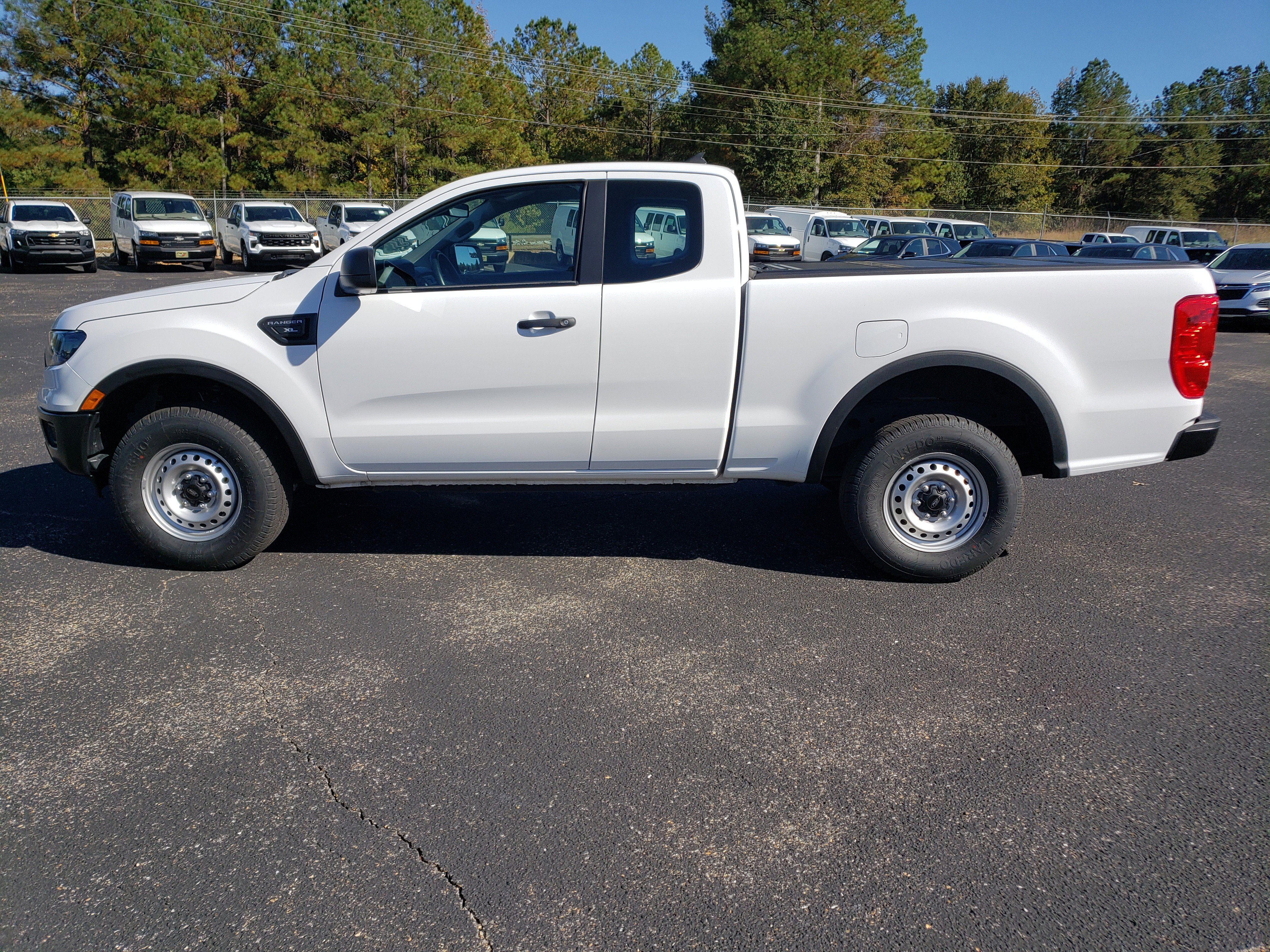 Used 2023 Ford Ranger XL image 6