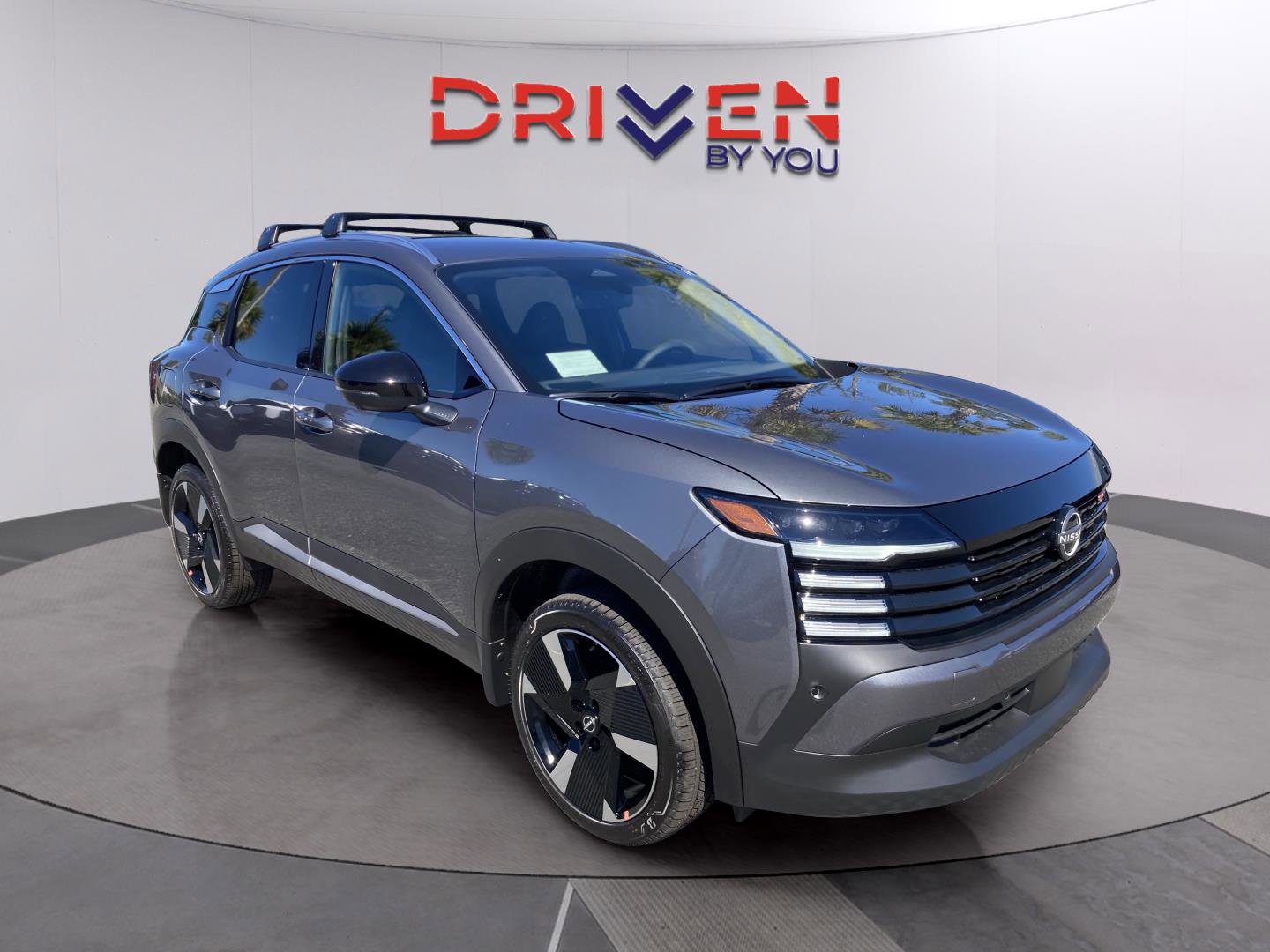 New 2026 Nissan Kicks SR image 8