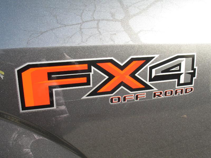 Used 2016 Ford F150 Platinum w/ Equipment Group 701A Luxury image 90