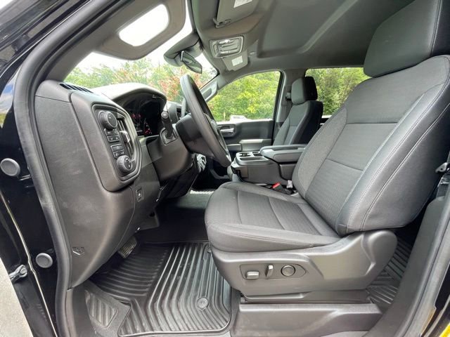 New 2025 Chevrolet Silverado 1500 Custom w/ LPO, Dark Essentials Package image 16