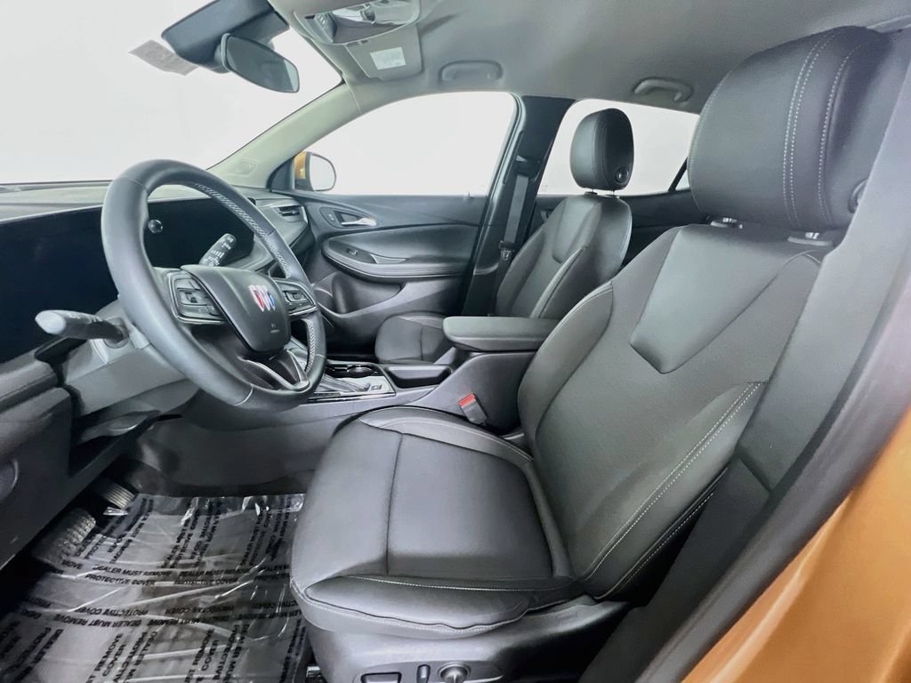 Certified 2024 Buick Encore GX Preferred w/ Comfort Package AWD/4WD image 19