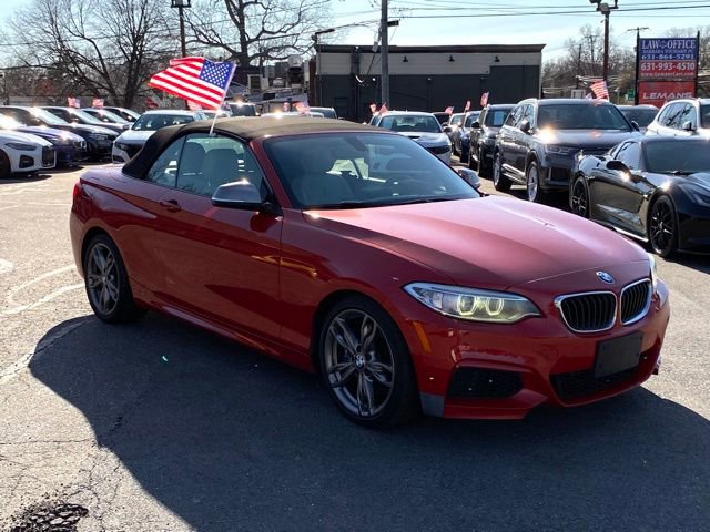 Used 2016 BMW M235i xDrive Convertible image 3