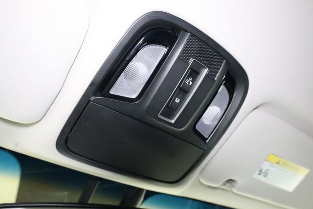 Used 2017 Kia Sorento LX w/ LX Convenience Package image 22