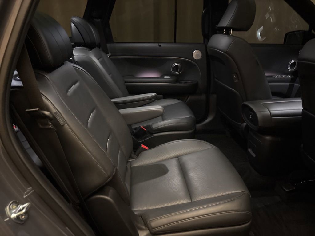 Used 2026 Hyundai Palisade Calligraphy image 22