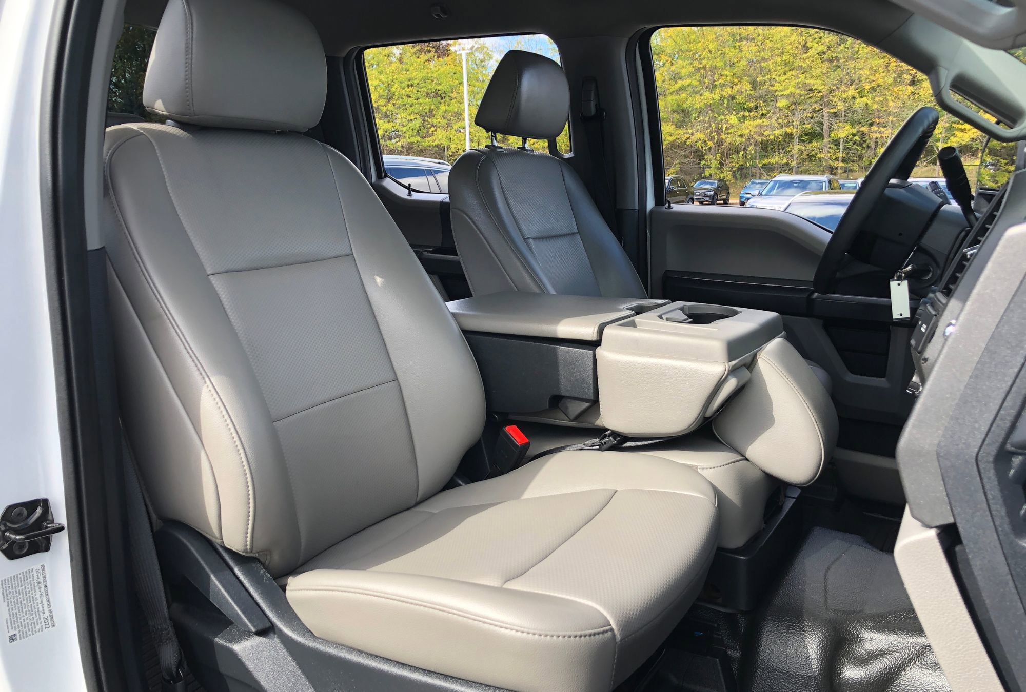 Used 2022 Ford F450 XL w/ Power Equipment Group image 37