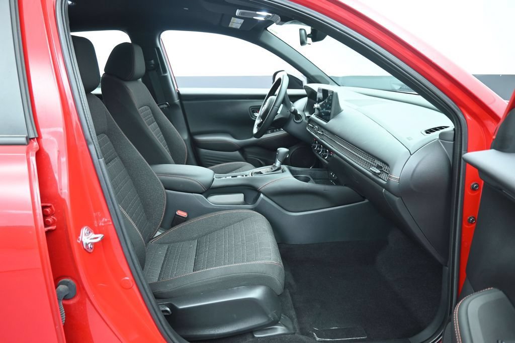 Certified 2026 Honda HR-V Sport image 34