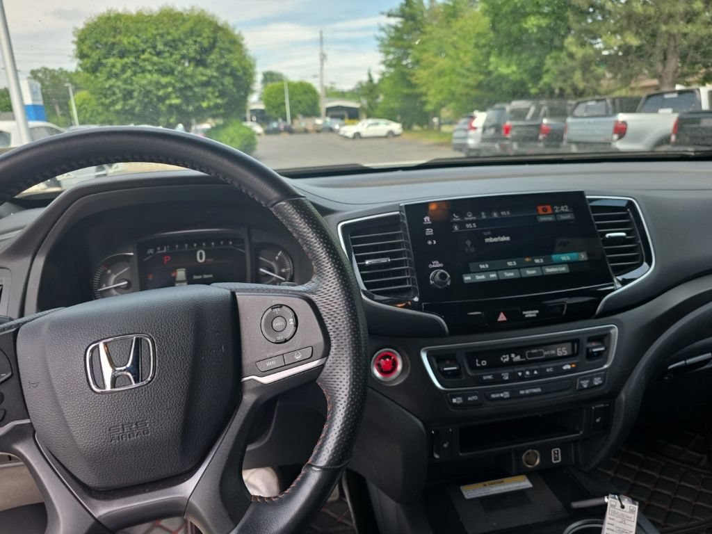 Used 2023 Honda Passport TrailSport image 20