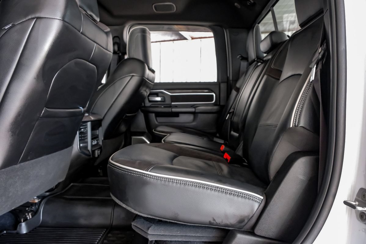 Used 2025 RAM 3500 Laramie AWD/4WD image 37