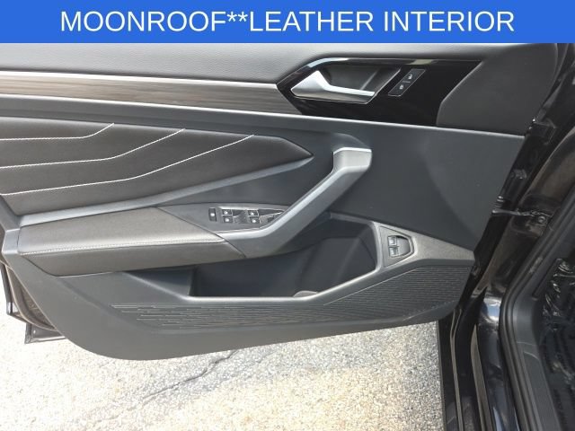 Used 2022 Volkswagen Jetta SEL FWD image 27