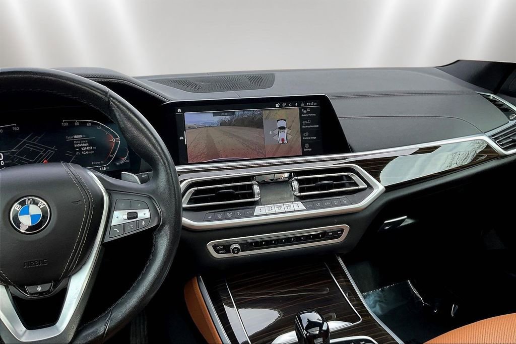 Used 2023 BMW X5 xDrive40i w/ Parking Assistance Package image 9