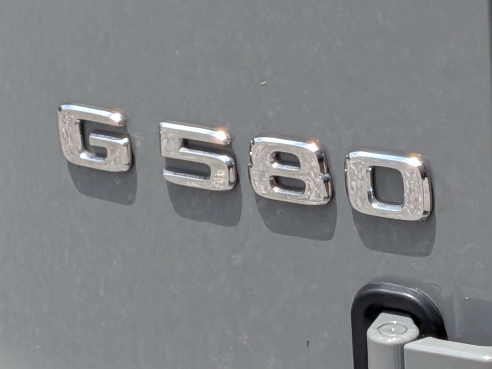 Used 2025 Mercedes-Benz G 580 w/ EQ Technology image 13