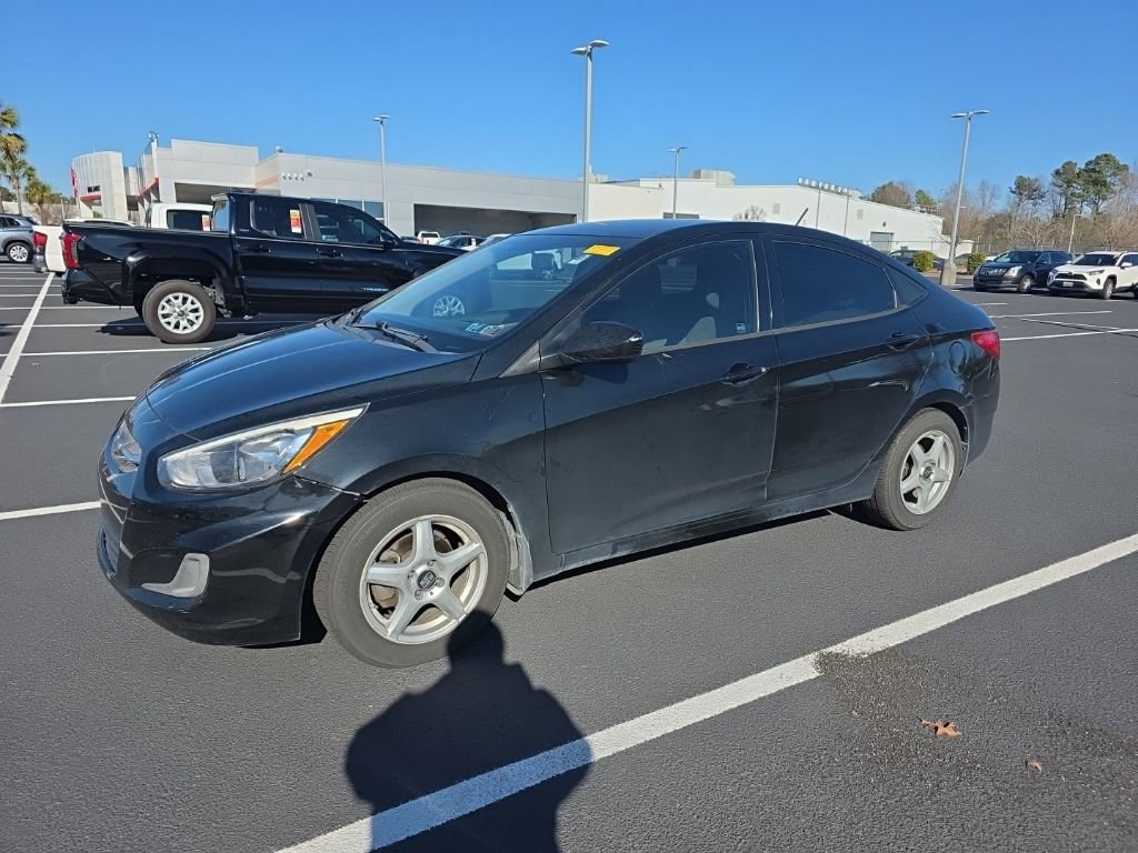 Used 2016 Hyundai Accent SE w/ Option Group 02 image 2