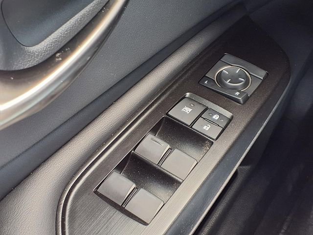 Used 2019 Lexus ES 300h w/ Luxury Package image 25