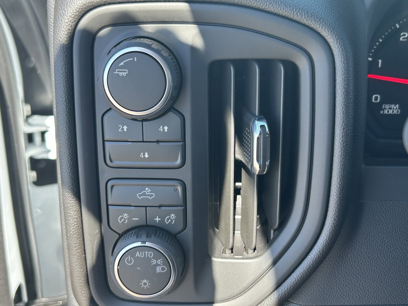 Certified 2026 Chevrolet Silverado 2500 W/T w/ WT Convenience Package AWD/4WD image 28