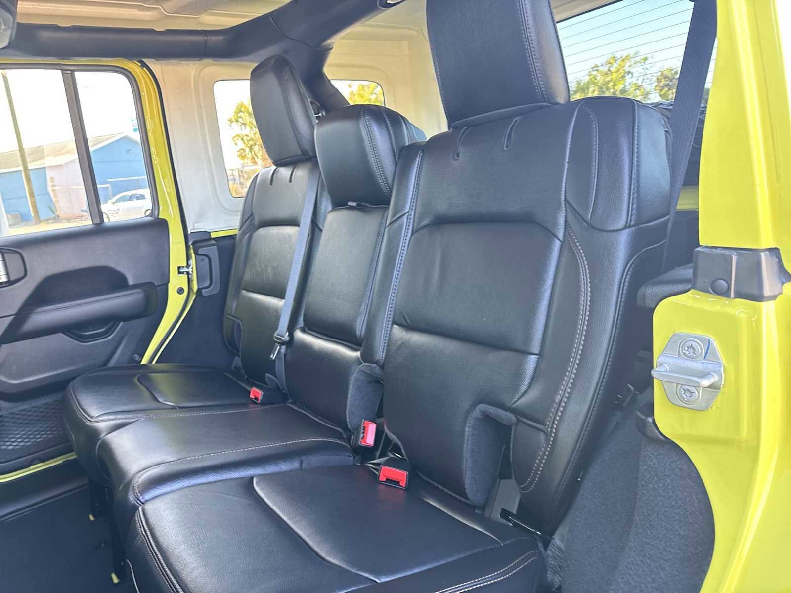 Used 2023 Jeep Wrangler Unlimited Rubicon 392 w/ Trailer Tow Package AWD/4WD image 18