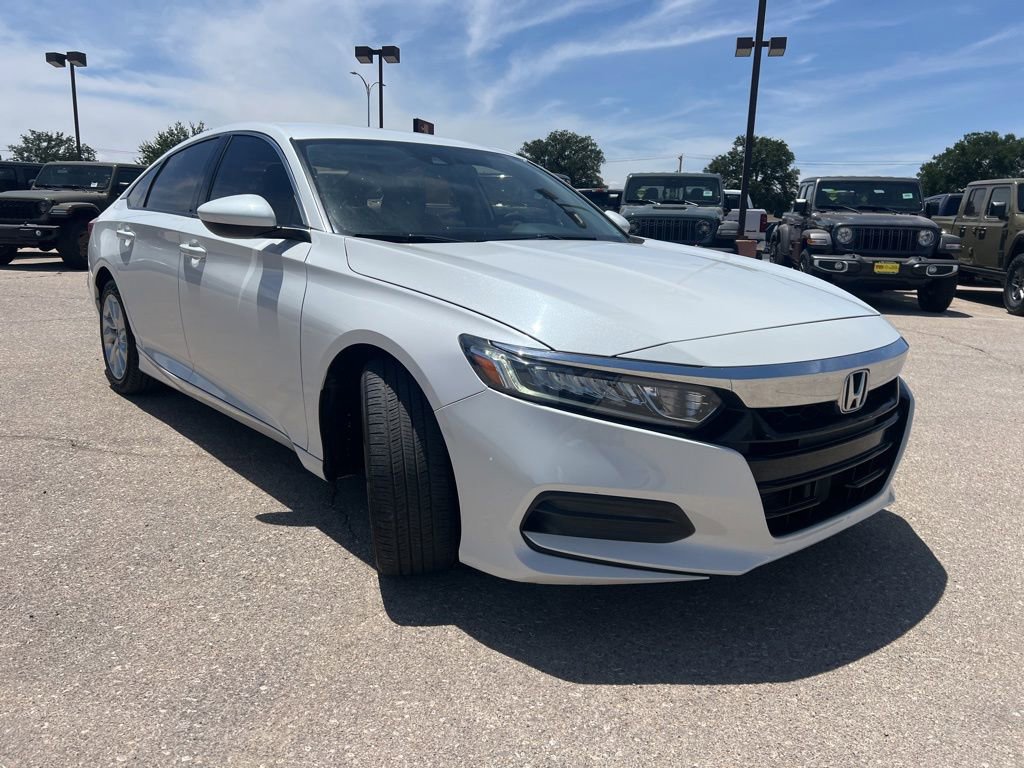 Used 2019 Honda Accord LX image 2