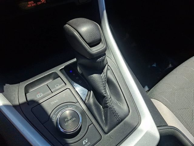 Used 2023 Toyota RAV4 XLE w/ Convenience Package AWD/4WD image 17