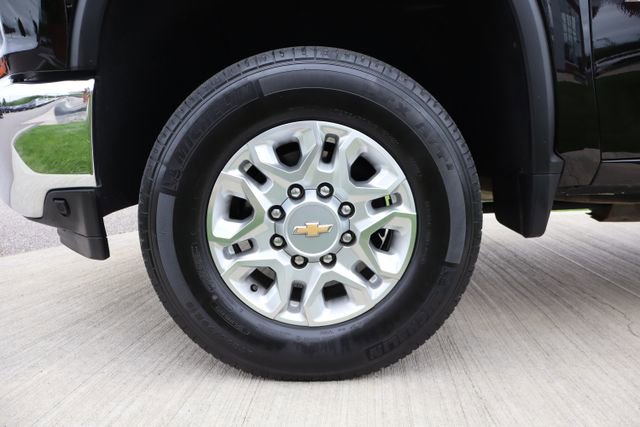 Used 2023 Chevrolet Silverado 2500 LTZ w/ LTZ Convenience Package AWD/4WD image 35