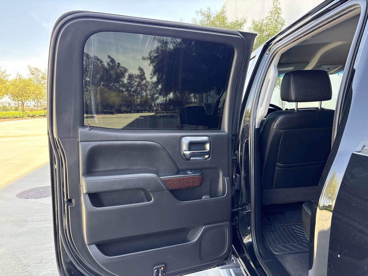 Used 2018 GMC Sierra 1500 SLT w/ SLT Premium Package AWD/4WD image 11