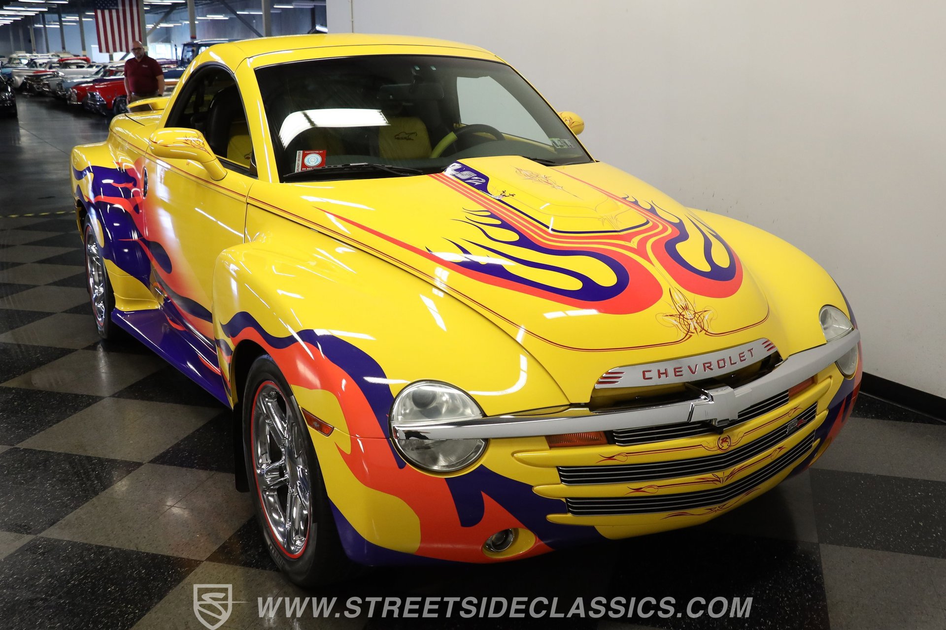 Used 2005 Chevrolet SSR w/ Preferred Equipment Group RWD image 14