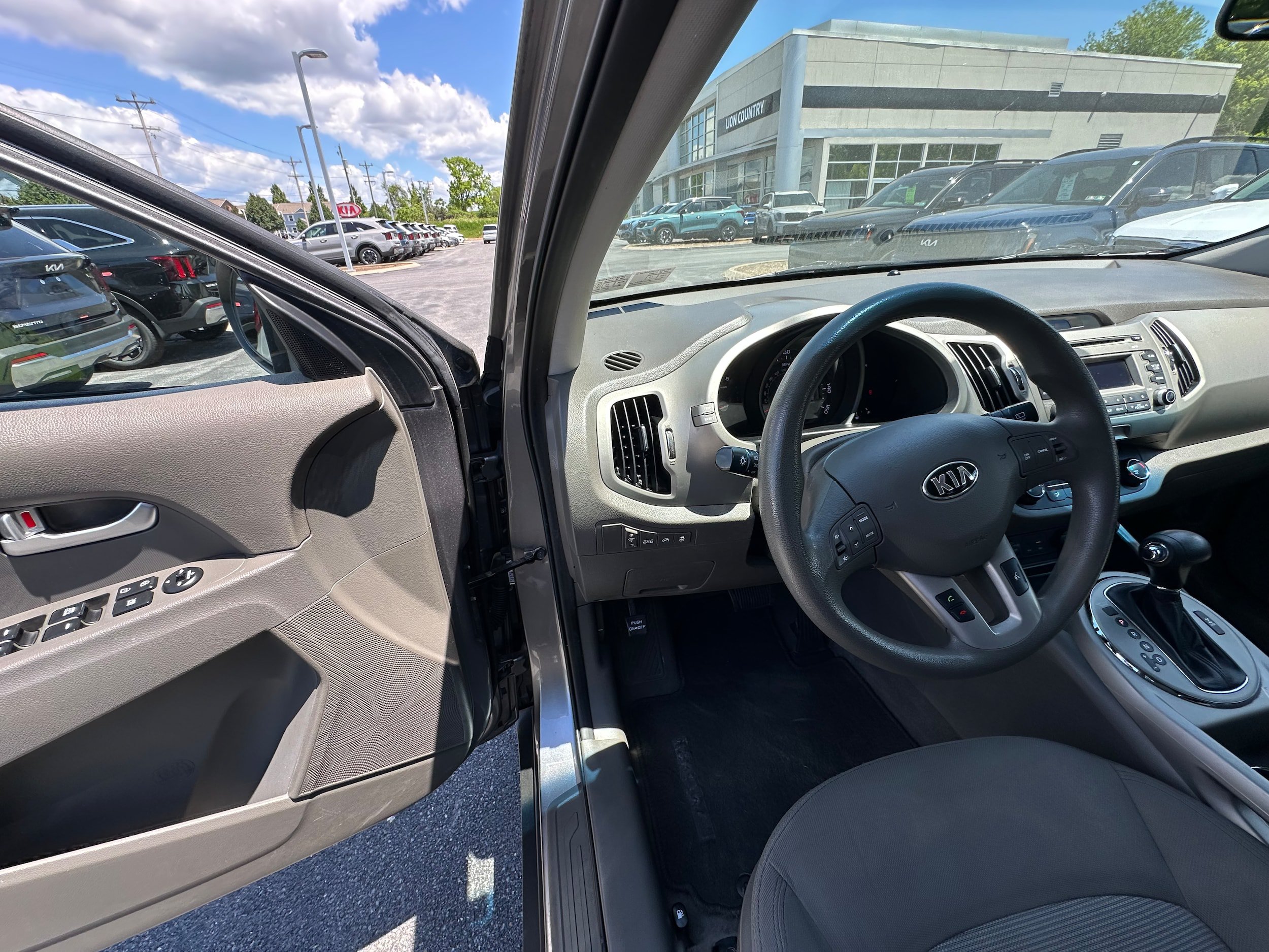 Used 2015 Kia Sportage LX AWD/4WD image 22