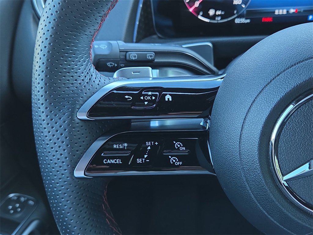 Certified 2025 Mercedes-Benz GLB 250 4MATIC image 21