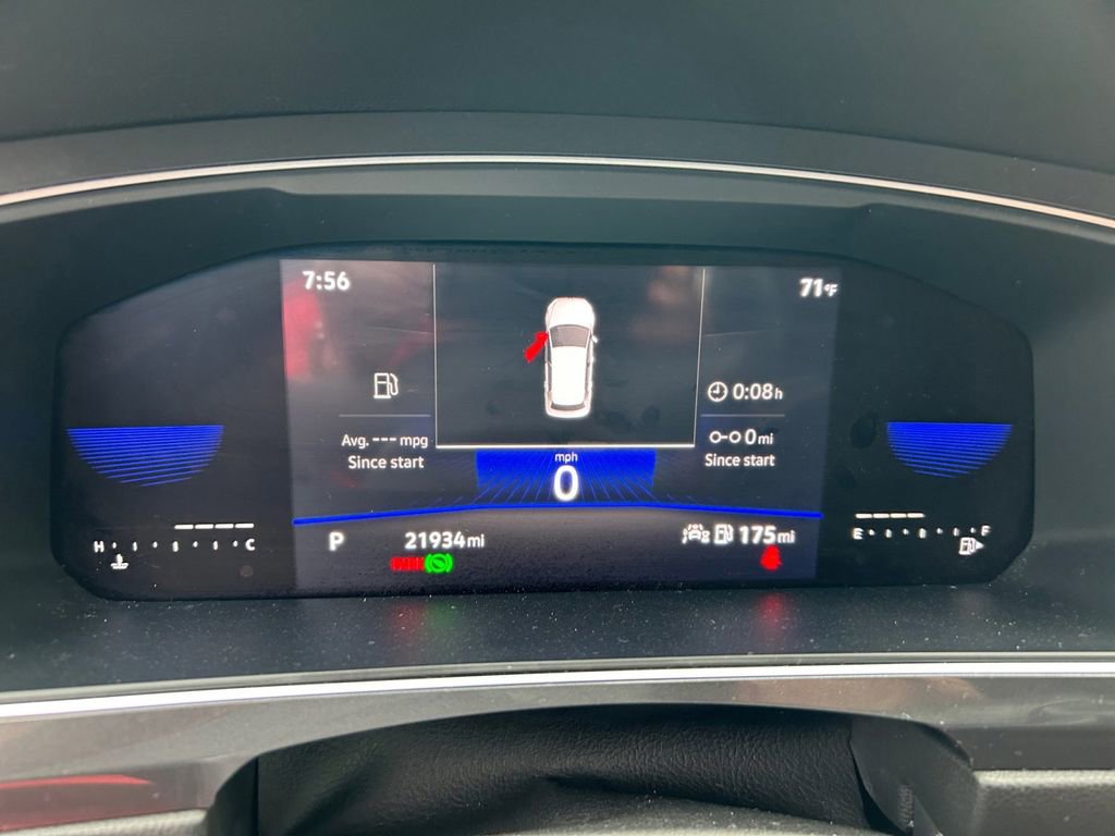 Used 2023 Volkswagen Tiguan S image 20