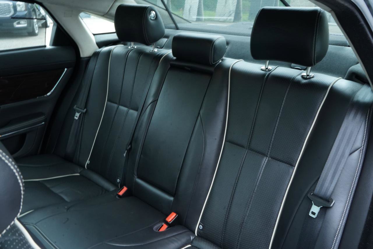 Used 2015 Jaguar XJ L Portfolio AWD/4WD image 46