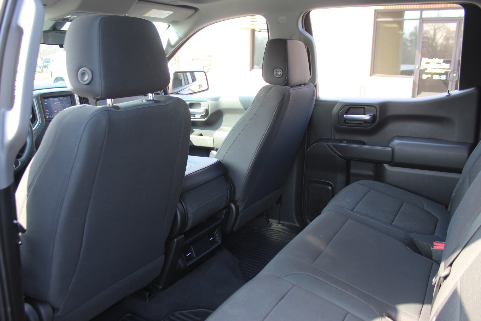 Used 2020 Chevrolet Silverado 1500 Custom Trail Boss w/ Custom Convenience Package image 24