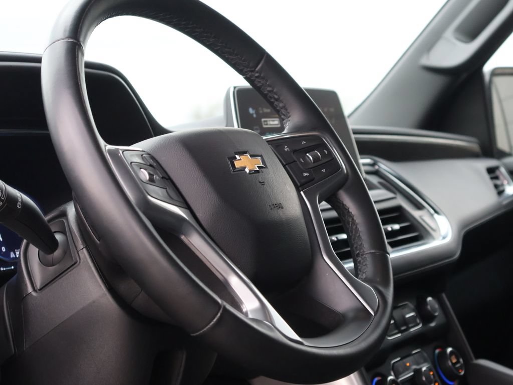 Used 2024 Chevrolet Suburban LT AWD/4WD image 26