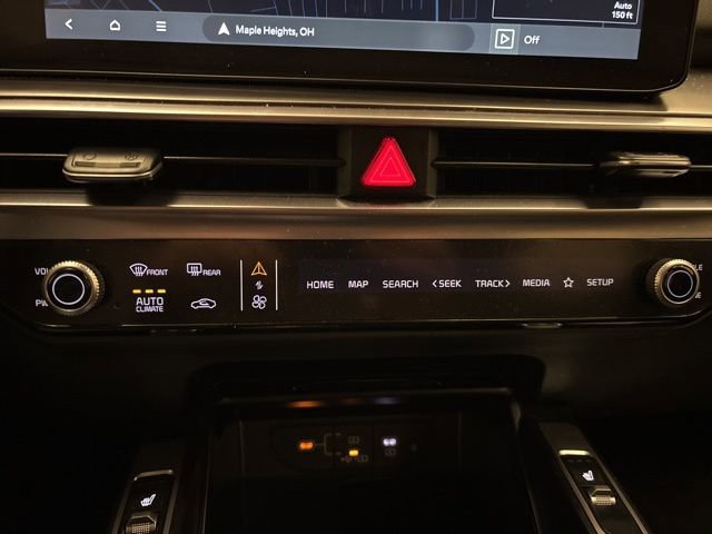 Used 2025 Kia Sorento EX image 34