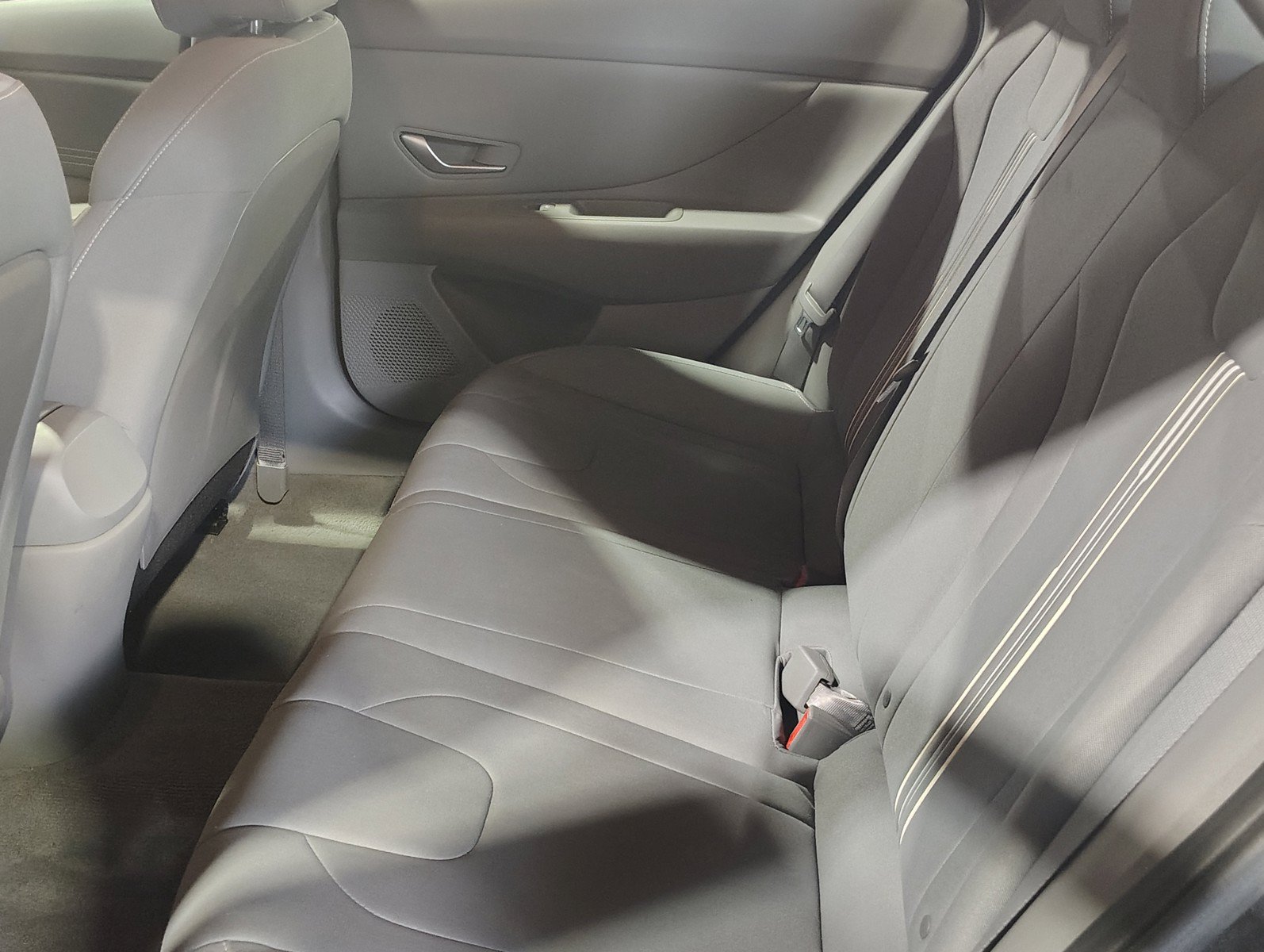 Used 2023 Hyundai Elantra SEL w/ Convenience Package FWD image 22