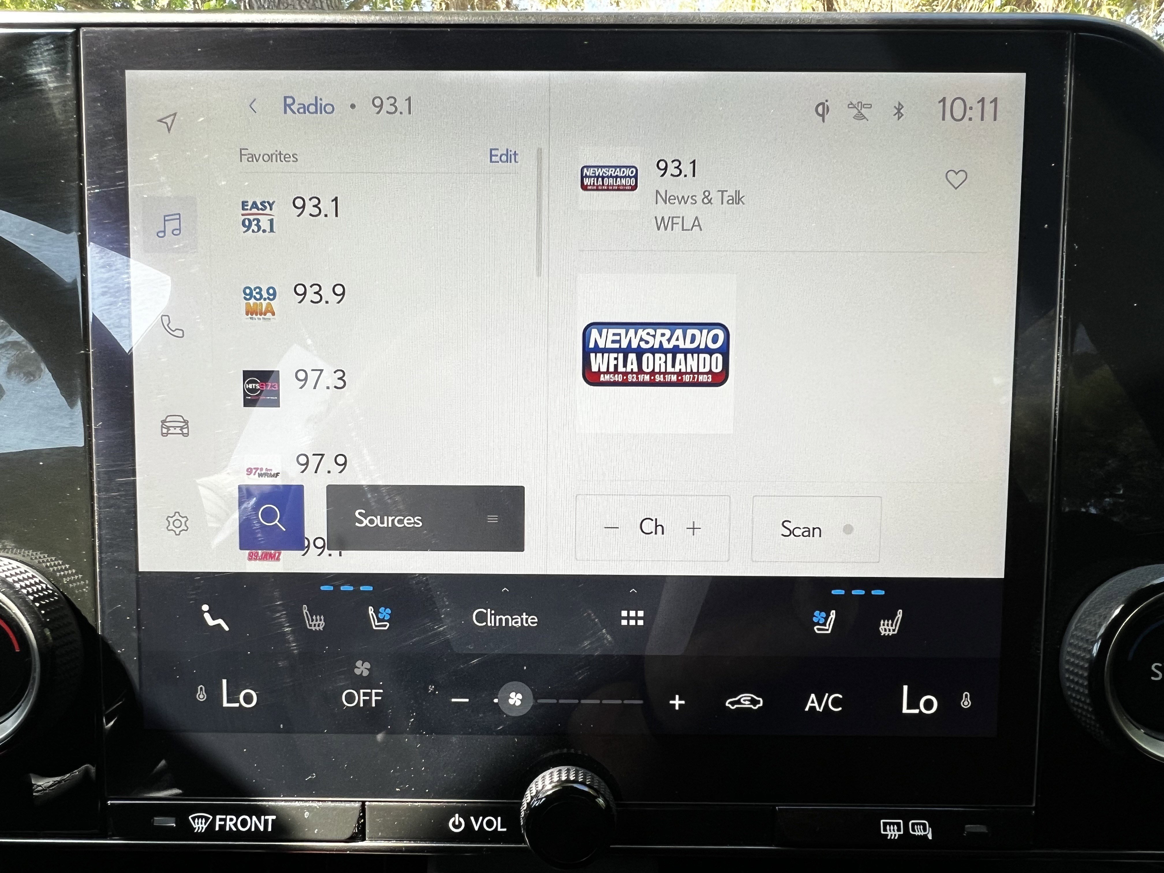 Used 2025 Lexus NX 250 FWD w/ Towing Package (2000 Lbs) image 23